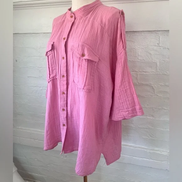 Acacia Swimwear Van Shirt in Sweet Pea Pink Gauze Organic Cotton Button Down - Picture 4 of 12
